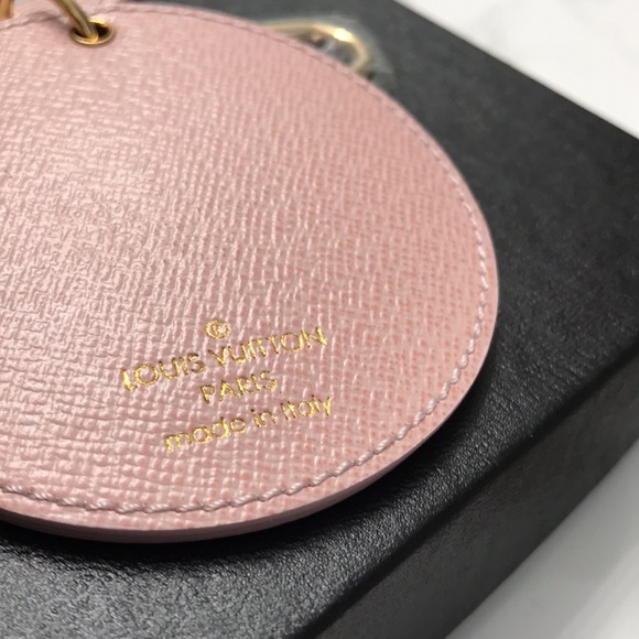 Louis Vuitton mirror bag charm - Picture 5 of 7